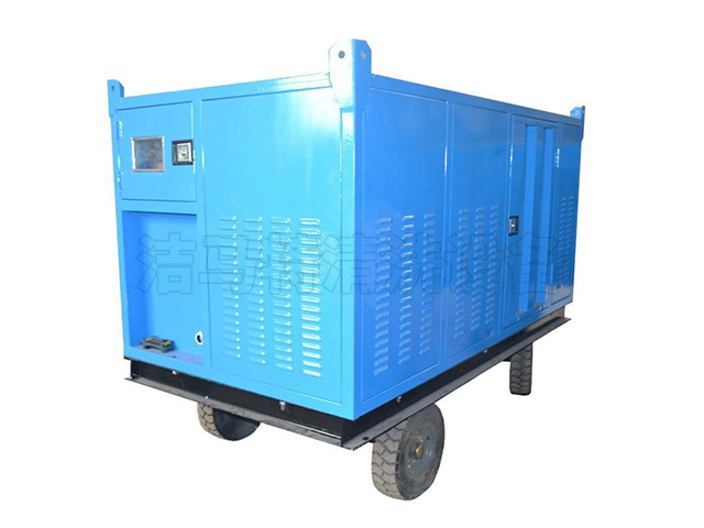 "高压清洗机中的高压胶管在使用时应该注意什么"