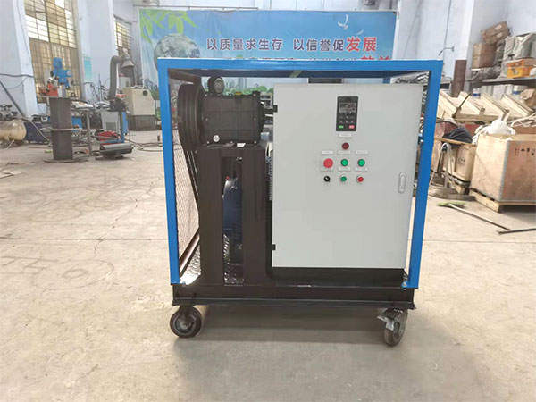 "混凝土拉毛机：施工的核心设备"